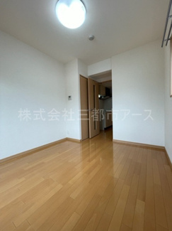 【居間・リビング】 | スキヤハウス | スキヤハウス　は三都市アース中延店へお任せください！　ご内覧可能なお部屋は物件現地お待ち合わせご案内可能です！別号室参考画像