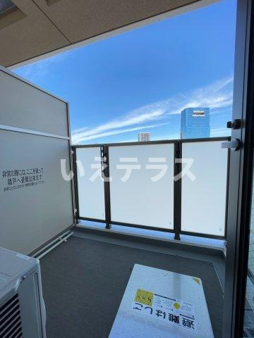 セレニテ神戸駅前アリエのバルコニー|落ち着いた時間を過ごせるバルコニーです