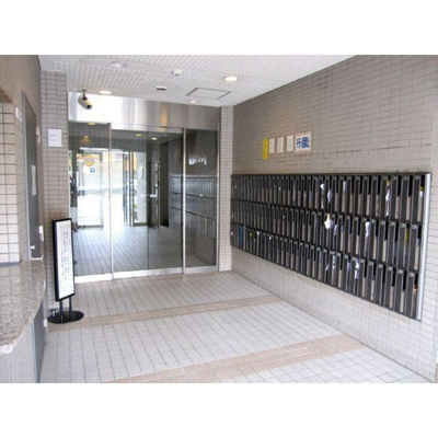 【エントランス】 | プレールカテリーナ代田橋