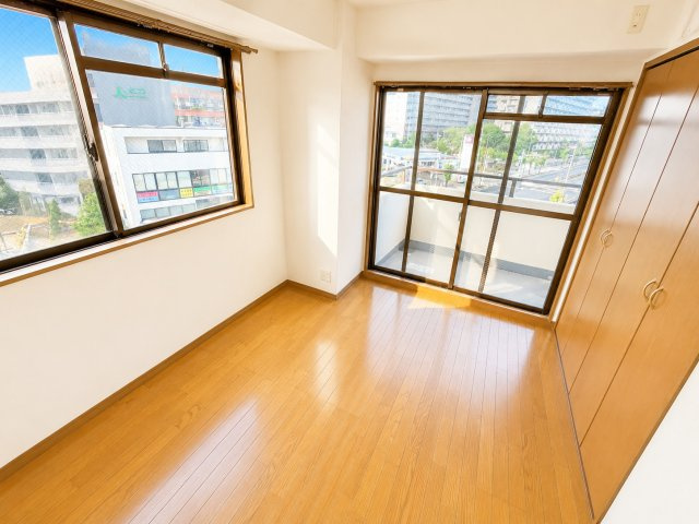 【洋室】 | サンクレール芦屋