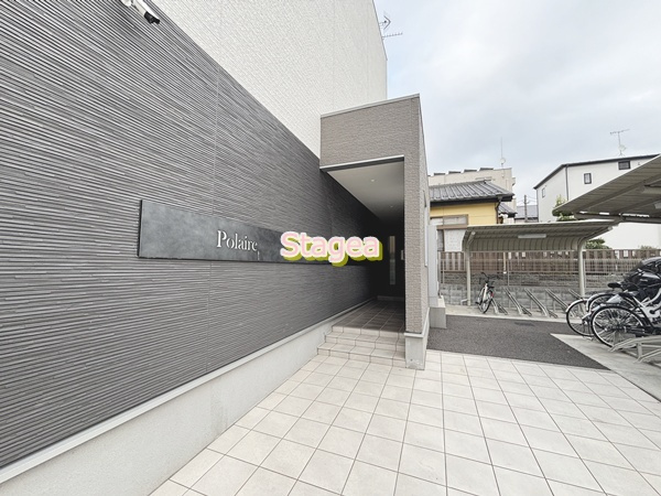 Polaireのエントランス
