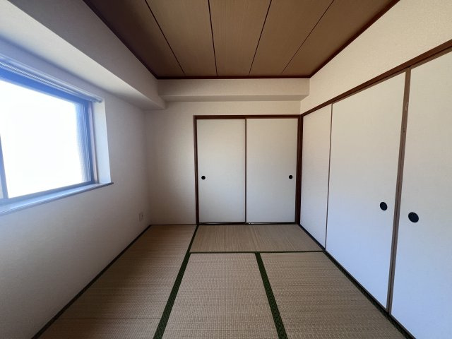 フレンドリー西明石の和室