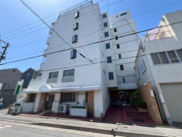ルシエル七条の外観