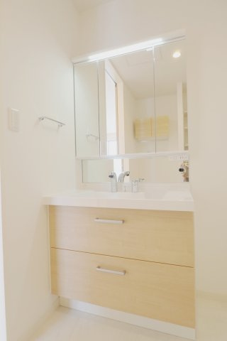 ＶＩＶＡＮＴ　ＨＩＬＬ川内の洗面所