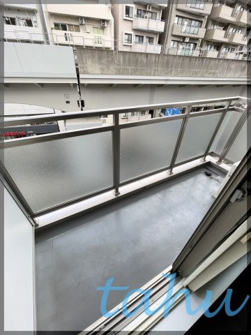 荒川区東尾久４丁目の賃貸マンションのバルコニー