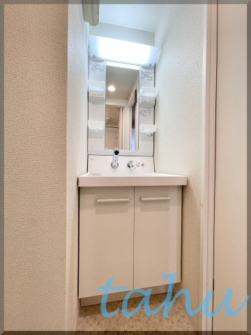 荒川区東尾久４丁目の賃貸マンションの独立洗面台