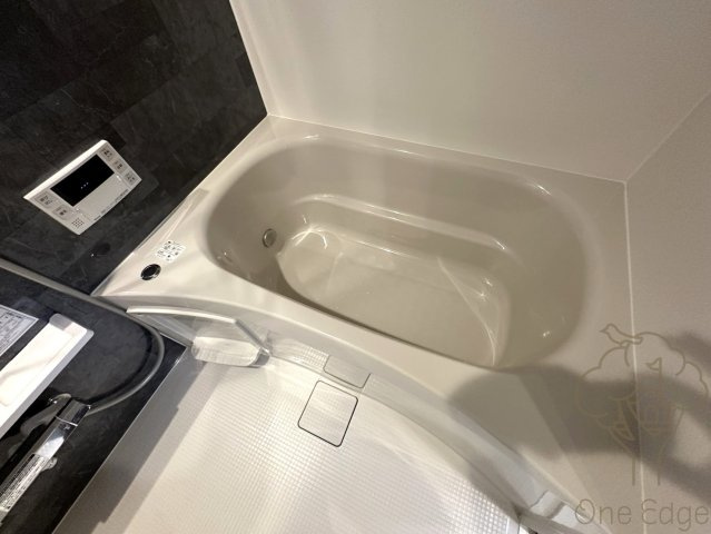 ロイジェント玉川の浴室