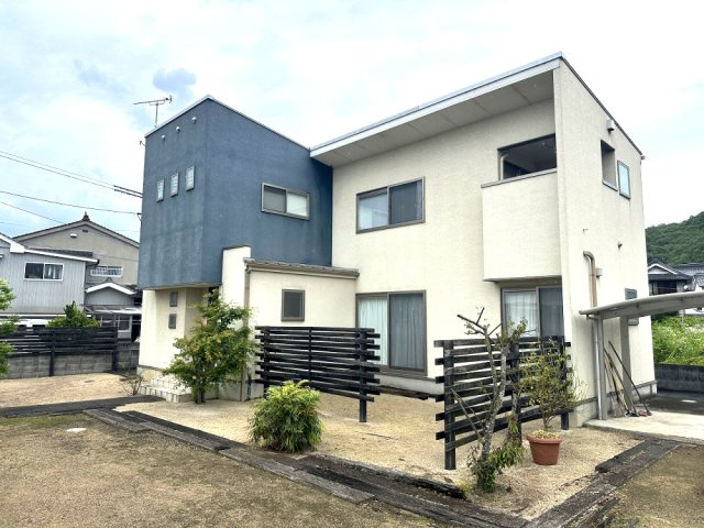 福山市新市町戸手　戸建住宅