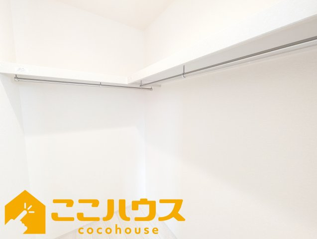 南城市玉城前川　新築戸建て　全2棟　1号棟の収納|大容量のウォークインクローゼット
