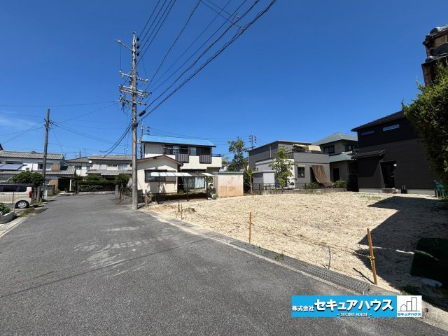 【同施工物件ご案内可能】愛知郡東郷町和合牛廻間　全1棟の前面道路含む現地写真|事前予約にて現地ご見学いただけます！お気軽にお問い合わせください♪
■株式会社　セキュアハウス■
住宅ローンに強く、知識、経験豊富なスタッフ在籍
お客様に寄り添い、ご成約後もサポート致します。　　　　