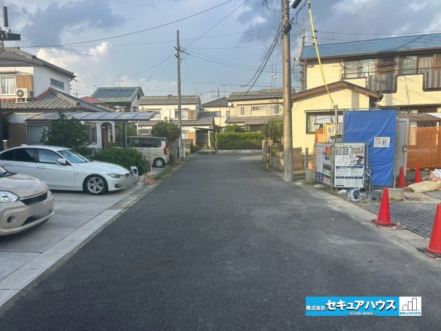 【同施工物件ご案内可能】愛知郡東郷町和合牛廻間　全1棟の前面道路含む現地写真|事前予約にて現地ご見学いただけます！お気軽にお問い合わせください♪
■株式会社　セキュアハウス■
住宅ローンに強く、知識、経験豊富なスタッフ在籍
お客様に寄り添い、ご成約後もサポート致します。　　　　