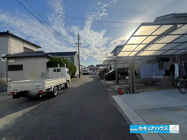 【本日ご案内可能】愛知郡東郷町和合牛廻間　全1棟の前面道路含む現地写真|事前予約にて現地ご見学いただけます！お気軽にお問い合わせください♪
■株式会社　セキュアハウス■
住宅ローンに強く、知識、経験豊富なスタッフ在籍
お客様に寄り添い、ご成約後もサポート致します。　　　　