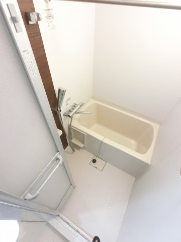 レジディア西船橋の浴室