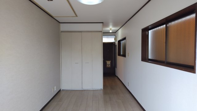 エレーネサクラの洋室