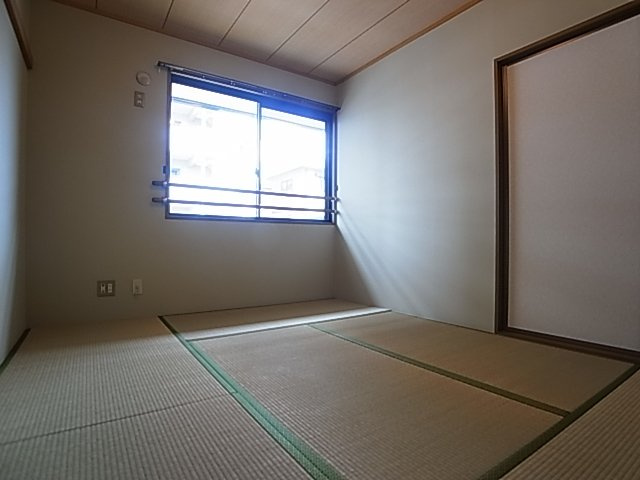 神戸市長田区駒ケ林町５丁目のアパート