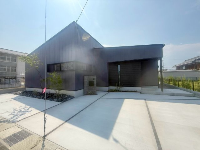 守山市矢島町　新築戸建ての外観