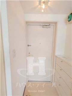 【玄関】 | ワイティーコート | 別号室参考写真です