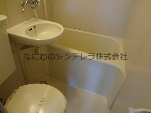 エレガントコハマ