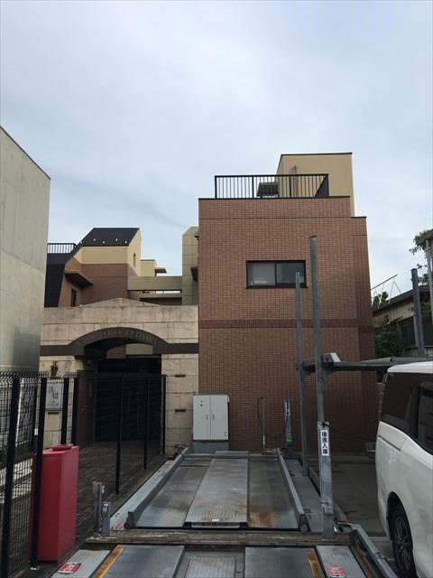 ラビ代々木上原の駐車場|ラビ代々木上原：月額使用料無償の駐車場が付いております！