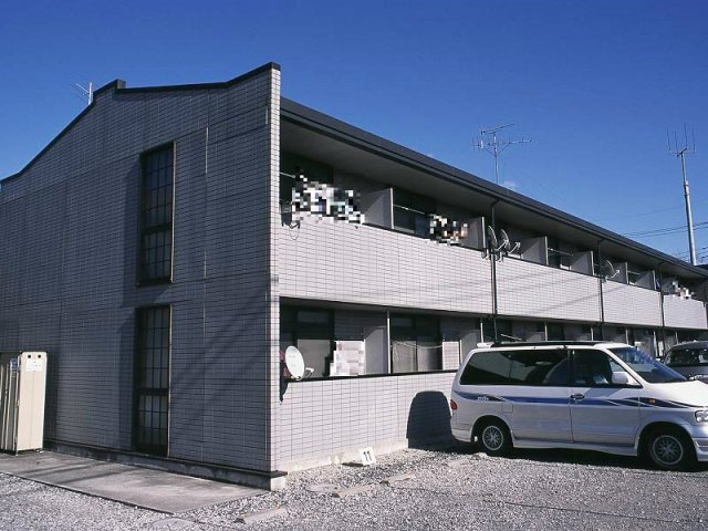 レオパレスリブェールの外観