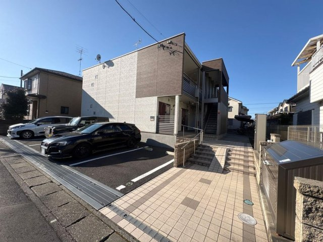 クレイノイヤサカの外観