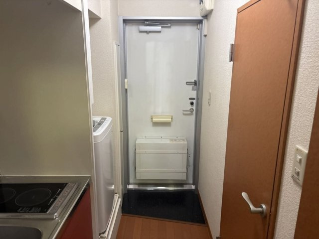 レオパレス宮代庭苑　Ⅱの玄関