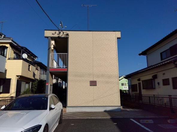 レオパレスラーナのその他