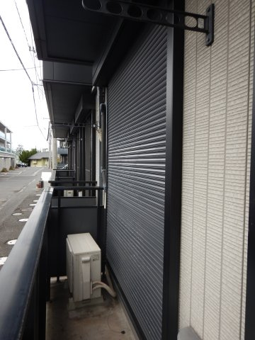 ビバリースクエアBの設備|シャッター付き