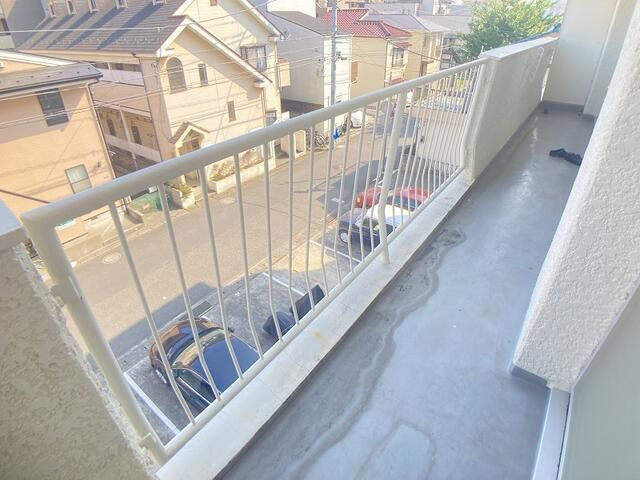 ライヴス行徳のバルコニー