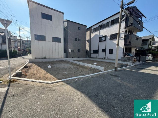 堺市堺区大浜中町　第4期　新築一戸建ての外観|周辺は落ち着いた街並みの住宅地！子育てがしやすい住環境です！まだ未完成ですが、現地でしかわからない事もございます。是非一度ご覧ください。