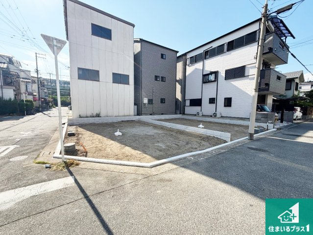 堺市堺区大浜中町　第4期　新築一戸建ての外観|周辺は落ち着いた街並みの住宅地！子育てがしやすい住環境です！まだ未完成ですが、現地でしかわからない事もございます。是非一度ご覧ください。