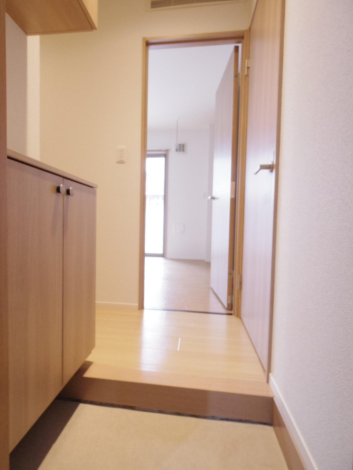 マメゾンの玄関|※他号室写真です