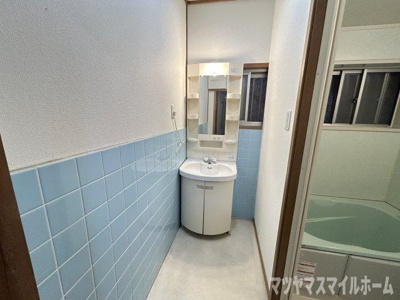 【洗面所】 | 岸和田3丁目戸建賃貸