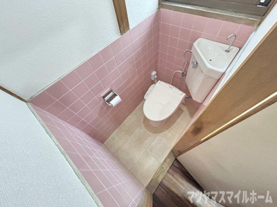 【トイレ】 | 岸和田3丁目戸建賃貸