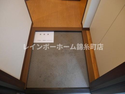 カーサ ソレイユの玄関