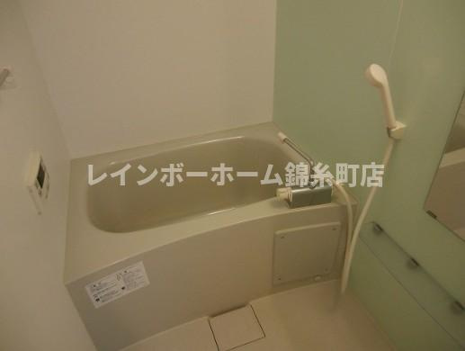 カーサ ソレイユの浴室