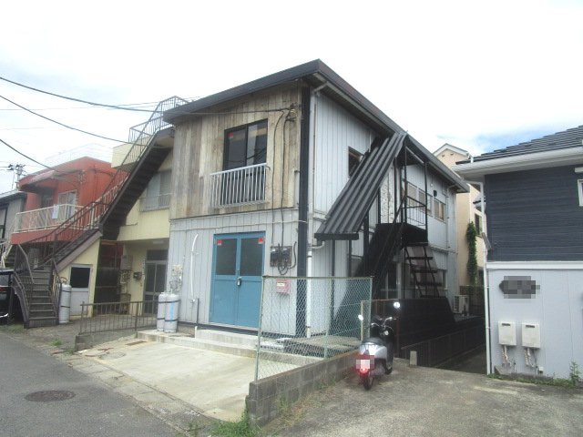 川崎市高津区下野毛３丁目の倉庫