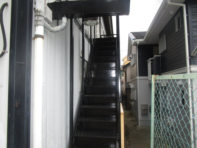 川崎市高津区下野毛３丁目の倉庫