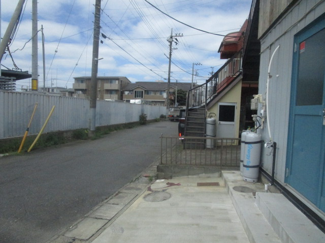 川崎市高津区下野毛３丁目の倉庫