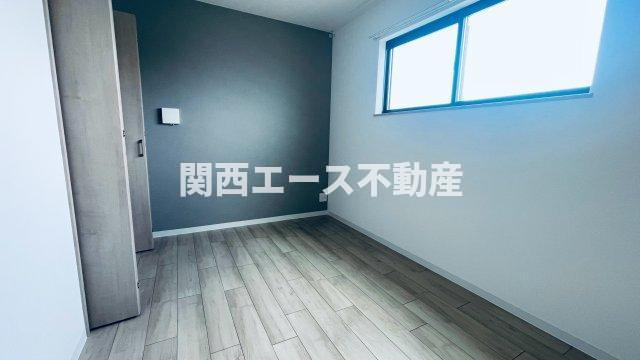  | LIB HIRAOKA