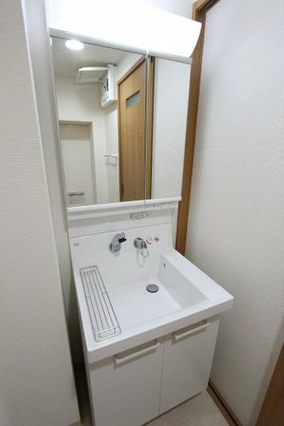 ボワドブローニュの洗面所