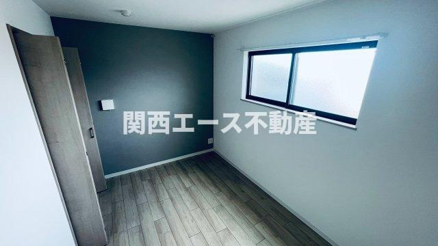  | LIB HIRAOKA