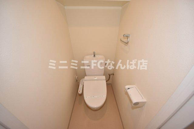 プレサンス心斎橋ラヴィのトイレ