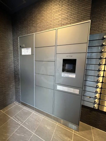 エステムコート難波WEST-SIDEⅦグローブのその他共用部分|エステムコート難波WEST-SIDEⅦグローブ　宅配ボックス