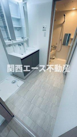  | LIB HIRAOKA