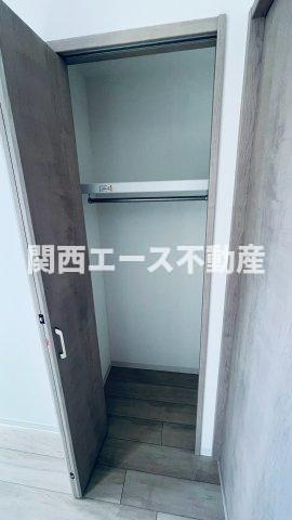  | LIB HIRAOKA