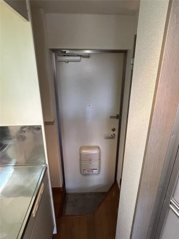 セラビ館の玄関