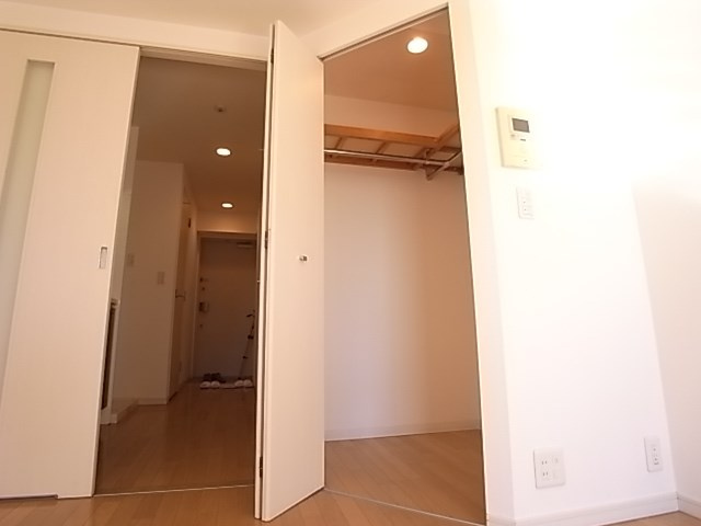 グレンパーク兵庫駅前の収納