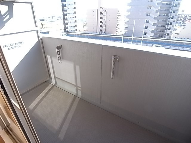 グレンパーク兵庫駅前のバルコニー