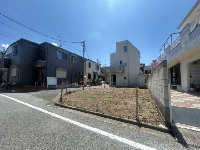 葛飾区東新小岩4丁目 条件無し売地の前面道路含む現地写真|道路と敷地の段差無し！